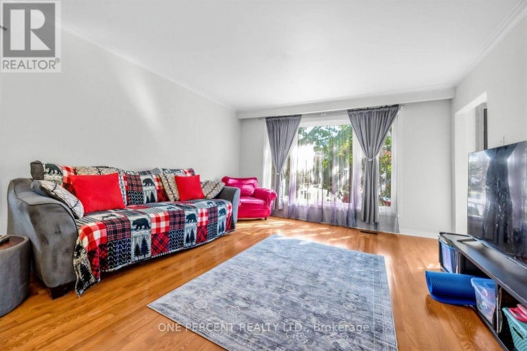 78 MELCHIOR DRIVE, Toronto (West Hill), Ontario, M1E3W5