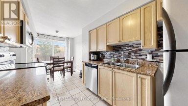29 SRIGLEY STREET Barrie (Holly) Ontario photo 17