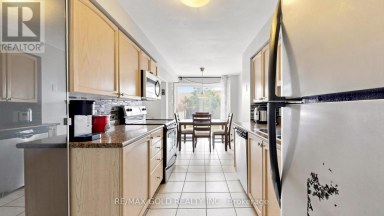29 SRIGLEY STREET Barrie (Holly) Ontario photo 18