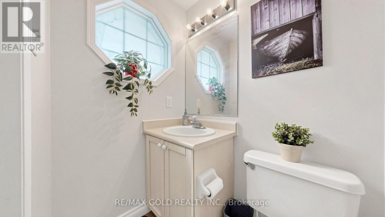 29 SRIGLEY STREET, Barrie (Holly), Ontario, L4N0L9