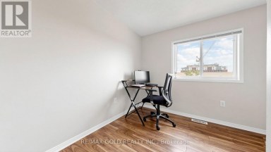 29 SRIGLEY STREET Barrie (Holly) Ontario photo 28