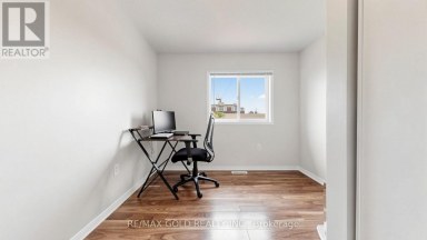 29 SRIGLEY STREET Barrie (Holly) Ontario photo 29