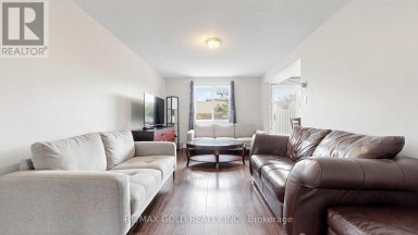 29 SRIGLEY STREET Barrie (Holly) Ontario photo 5