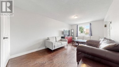 29 SRIGLEY STREET Barrie (Holly) Ontario photo 6