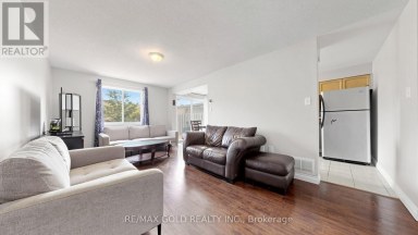 29 SRIGLEY STREET Barrie (Holly) Ontario photo 7