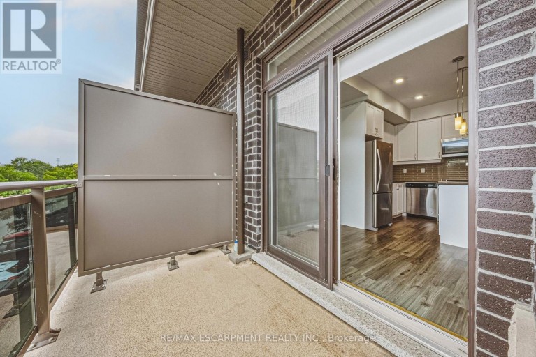 211 - 2061 PROSPECT STREET, Burlington (Brant), Ontario, L7R1Z2