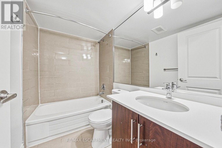 104 - 2077 PROSPECT STREET, Burlington (Brant), Ontario, L7R1Z4