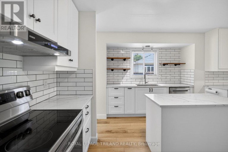 48 COTTONWOOD DRIVE, St. Thomas, Ontario, N5P4M7