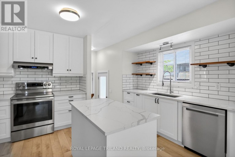 48 COTTONWOOD DRIVE, St. Thomas, Ontario, N5P4M7