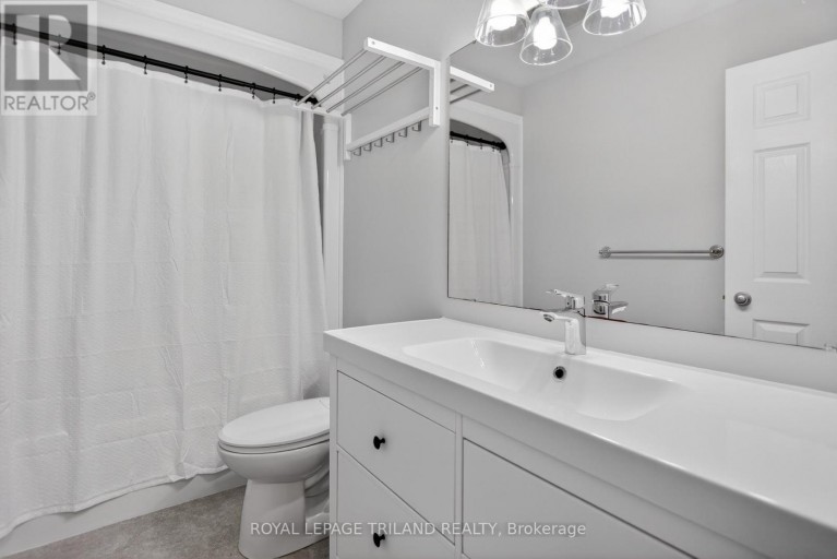 48 COTTONWOOD DRIVE, St. Thomas, Ontario, N5P4M7