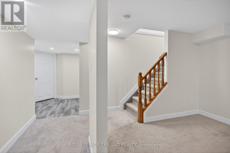 48 COTTONWOOD DRIVE, St. Thomas, Ontario, N5P4M7