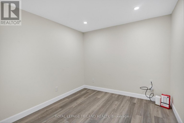 48 COTTONWOOD DRIVE, St. Thomas, Ontario, N5P4M7