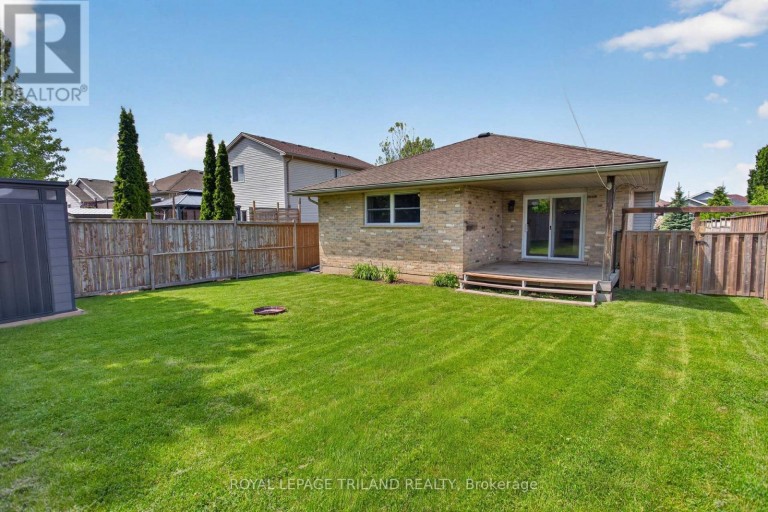 48 COTTONWOOD DRIVE, St. Thomas, Ontario, N5P4M7