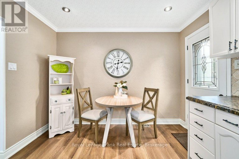 1006 CARDINAL COURT, Oshawa (Eastdale), Ontario, L1G6Y4