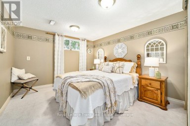 1006 CARDINAL COURT Oshawa (Eastdale) Ontario photo 31