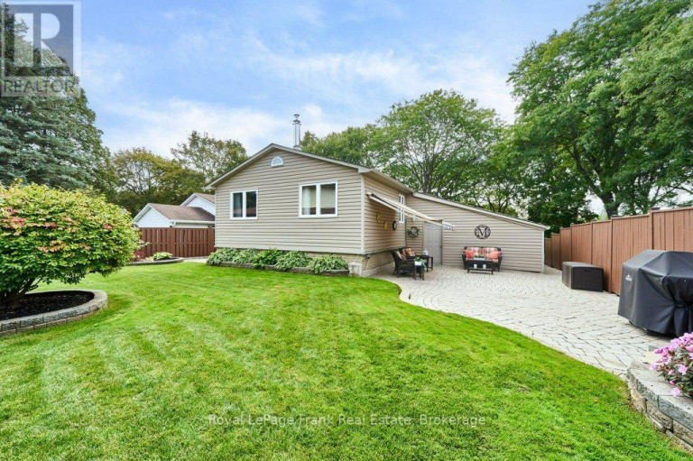 1006 CARDINAL COURT, Oshawa (Eastdale), Ontario, L1G6Y4