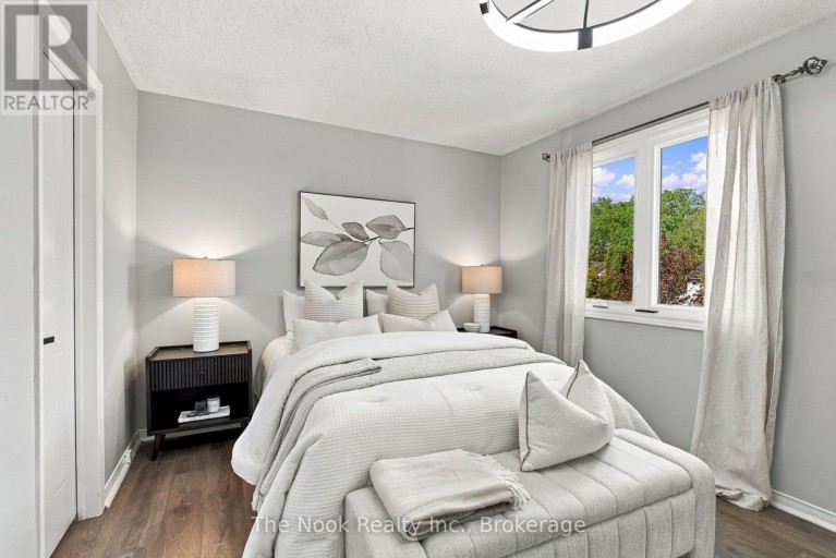 38 GALBRAITH COURT, Clarington (Bowmanville), Ontario, L1C4P5