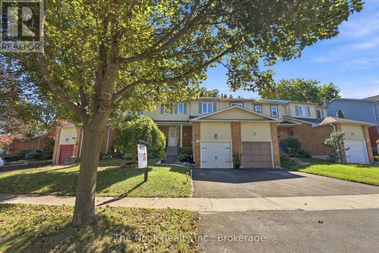 38 GALBRAITH COURT, Clarington (Bowmanville), Ontario, L1C4P5