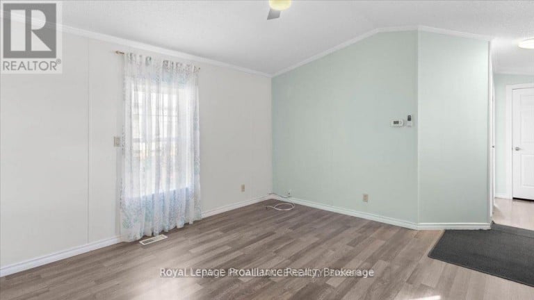 18 - 311 DUNDAS STREET E, Quinte West (Trenton Ward), Ontario, K8V1M1