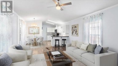 18 - 311 DUNDAS STREET E Quinte West (Trenton Ward) Ontario photo 3