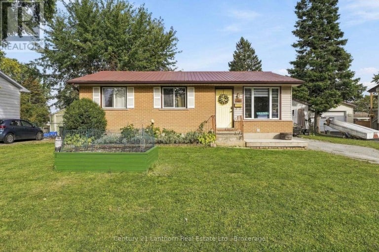 706 WILLIS STREET, Kingston (South of Taylor-Kidd Blvd), Ontario, K7M6H3
