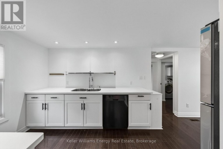 3 DOWNES AVENUE, Prince Edward County (Picton Ward), Ontario, K0K2T0
