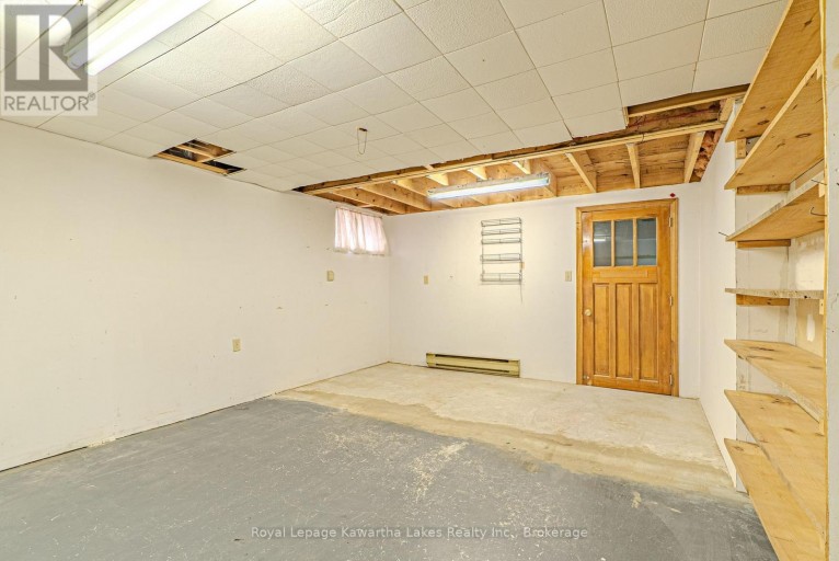 182 COLBORNE STREET W, Kawartha Lakes (Lindsay), Ontario, K9V6A1