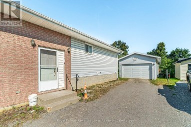 182 COLBORNE STREET W Kawartha Lakes (Lindsay) Ontario photo 5