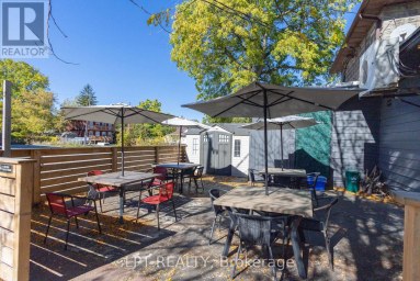 104 & 105 - 928 LAKE DRIVE E Georgina (Sutton & Jackson's Point) Ontario photo 7
