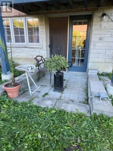 W/O BASEMENT - 21 BRISTLEWOOD CRESCENT, Vaughan (Patterson), Ontario, L4J9K7
