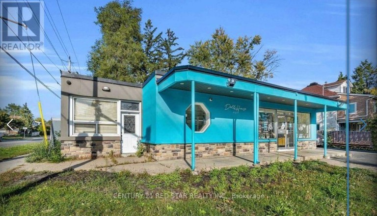 3 - 44 CENTRE STREET N, Brampton (Queen Street Corridor), Ontario, L6V1S8