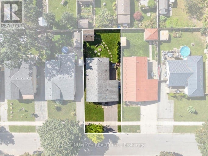 15 GARLAND CRESCENT, London East (East I), Ontario, N5V1N4