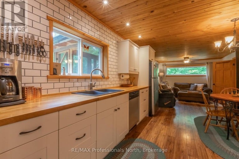 1628 BOSHKUNG LAKE ROAD, Algonquin Highlands (Stanhope), Ontario, K0M1J1