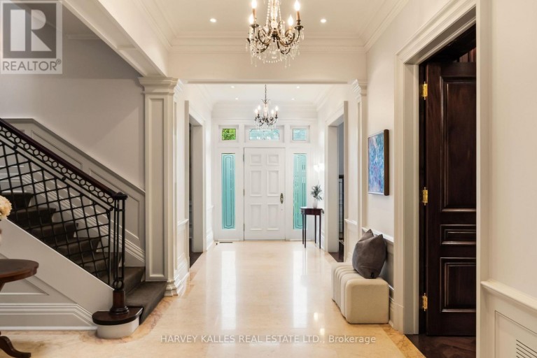 250 FOREST HILL ROAD, Toronto (Forest Hill South), Ontario, M5P2N5