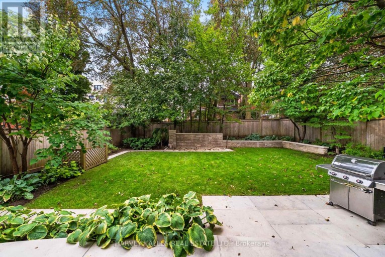 250 FOREST HILL ROAD, Toronto (Forest Hill South), Ontario, M5P2N5