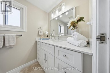 1298 PINEHURST AVENUE Oshawa (Donevan) Ontario photo 16