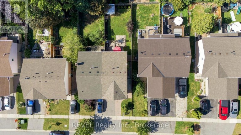 1298 PINEHURST AVENUE, Oshawa (Donevan), Ontario, L1H8G5