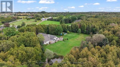 4500 OLD SCUGOG ROAD Clarington (Bowmanville) Ontario photo 35