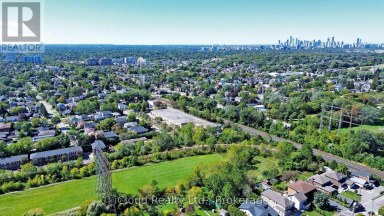 1321 ST. JAMES AVENUE Mississauga (Lakeview) Ontario photo 16