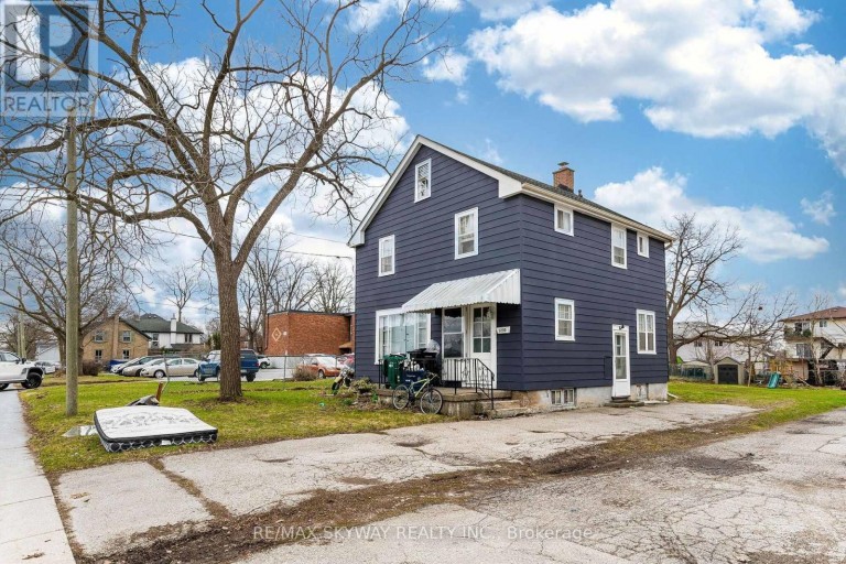1230 DUKE STREET, Cambridge, Ontario, N3H3V7