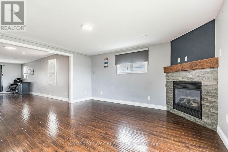 1230 DUKE STREET, Cambridge, Ontario, N3H3V7