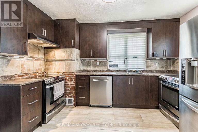1230 DUKE STREET, Cambridge, Ontario, N3H3V7