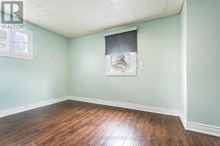 1230 DUKE STREET, Cambridge, Ontario, N3H3V7