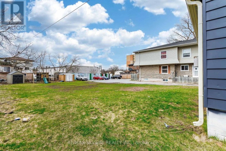 1230 DUKE STREET, Cambridge, Ontario, N3H3V7