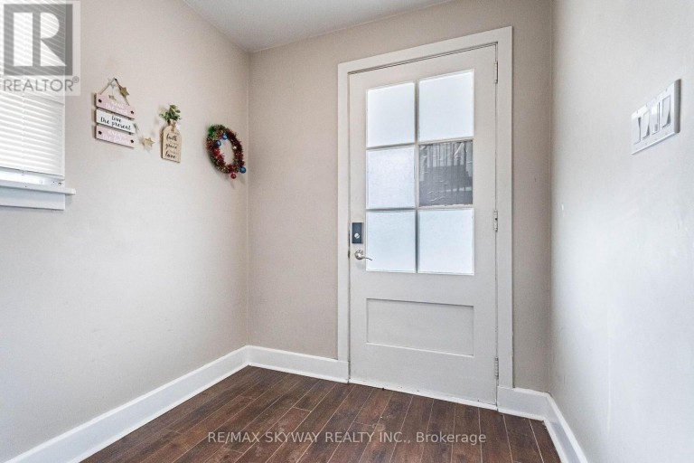1230 DUKE STREET, Cambridge, Ontario, N3H3V7