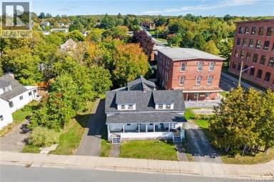 2 River Street Fredericton New Brunswick photo 28