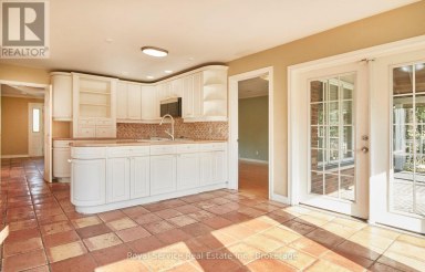 650 LAKE RIDGE ROAD Ajax (South East) Ontario photo 10