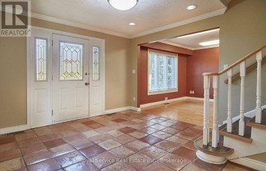 650 LAKE RIDGE ROAD Ajax (South East) Ontario photo 6