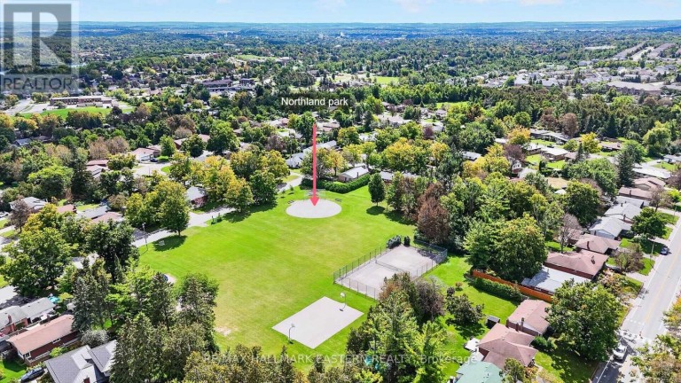 1337 FRANKLIN DRIVE W, Peterborough (Northcrest Ward 5), Ontario, K9H6Z5