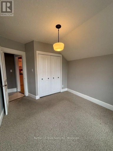 A - 9 FRANCIS STREET W, Kawartha Lakes (Fenelon Falls), Ontario, K0M1N0